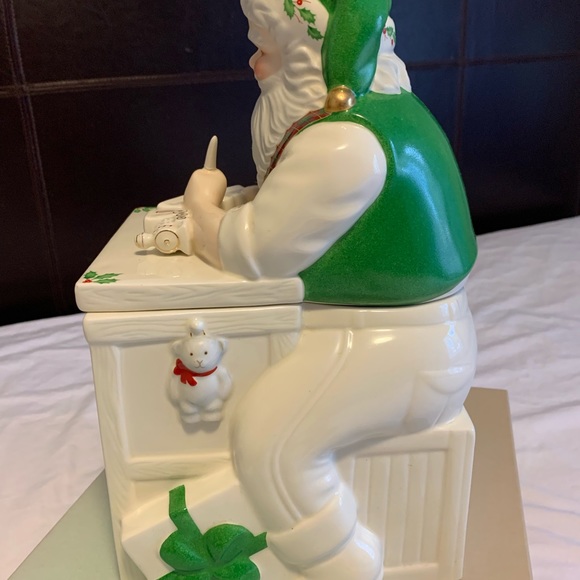 LENOX Large Cookie Jar Santa & Elf Painting Train Holiday Toy Shop Collectible! - Picture 7 of 13
